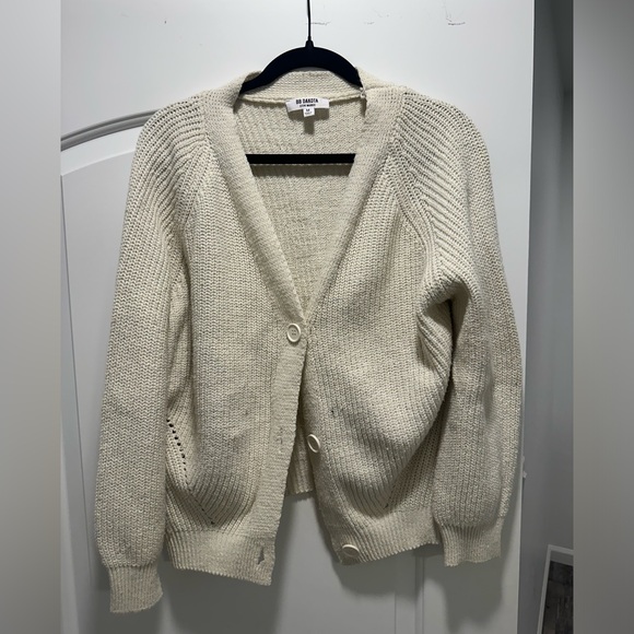 BB Dakota by Steve Madden Sweaters - Crème colored cardigan, BB Dakota by Steve Madden, size Medium.